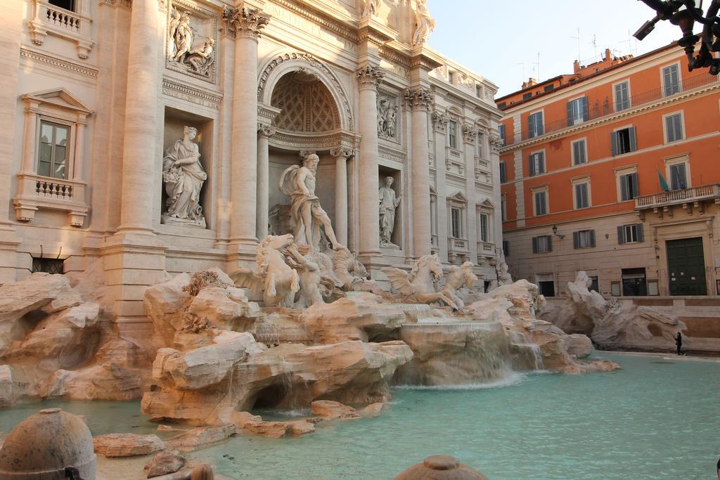 רומא Trevi Fountain 2Br Apartment מראה חיצוני תמונה